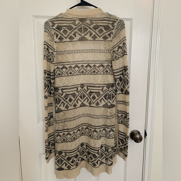 Patterned Knit Cardigan - Picture 2 of 3